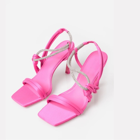 Brand new with box and dust bag Jonathon Simkhai heels - Picture 4 of 4